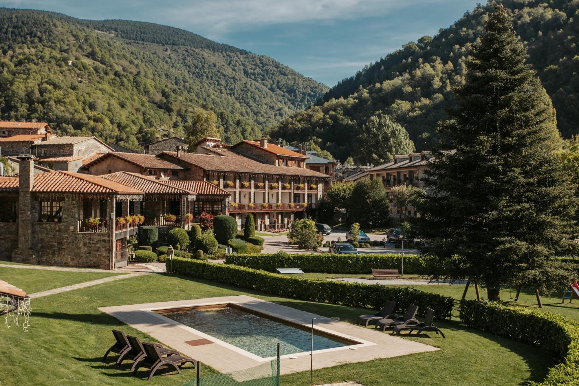Hotel La Coma Setcases Εξωτερικό φωτογραφία